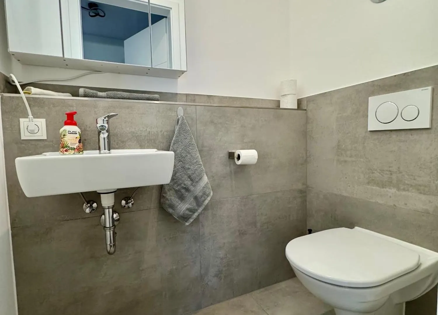 Moderne Wohnung 100 M2 Mit Buero Und Terrasse 米尔多夫 公寓
